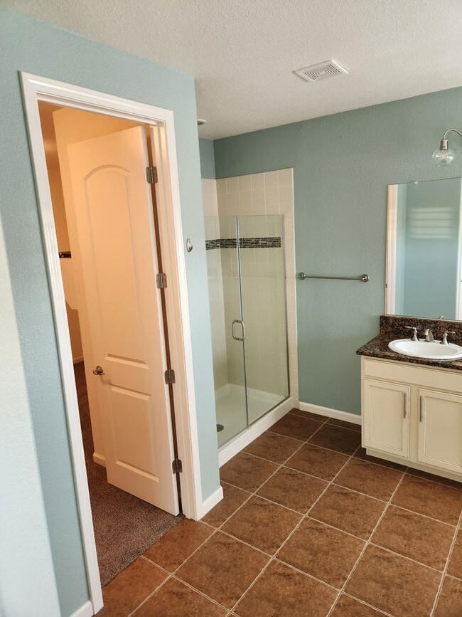 Building Photo - Northwest Reno Home