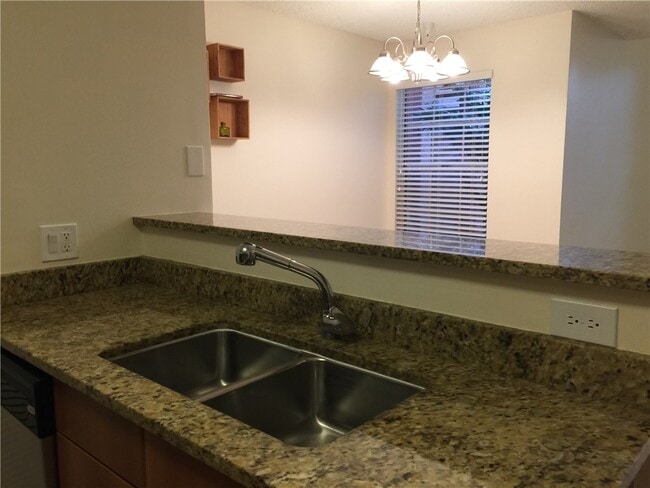 Building Photo - 19153 Fisher Island Dr