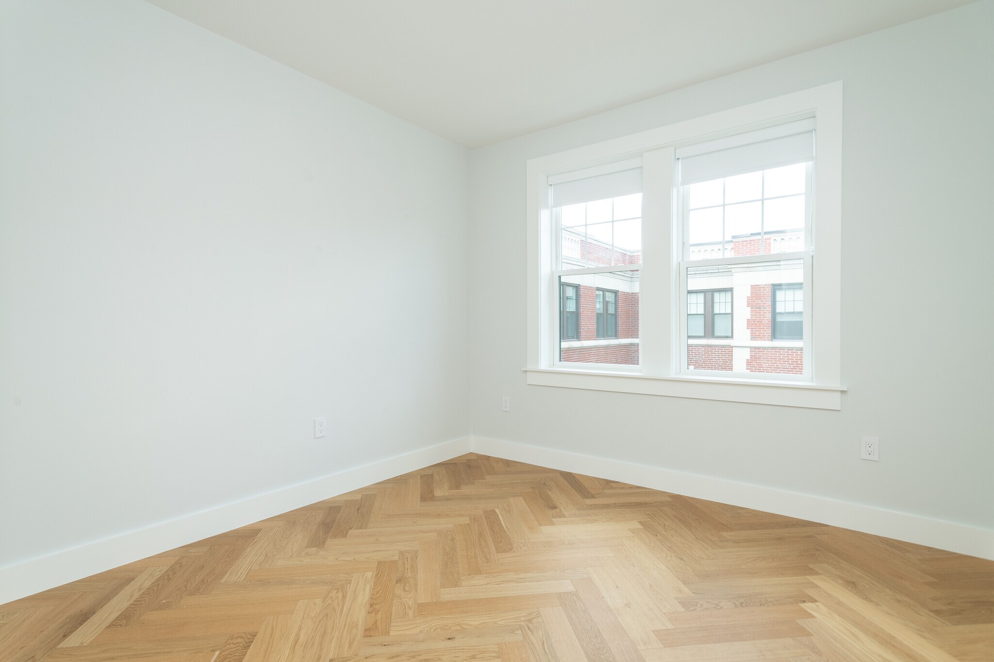 Building Photo - 18 Forest St