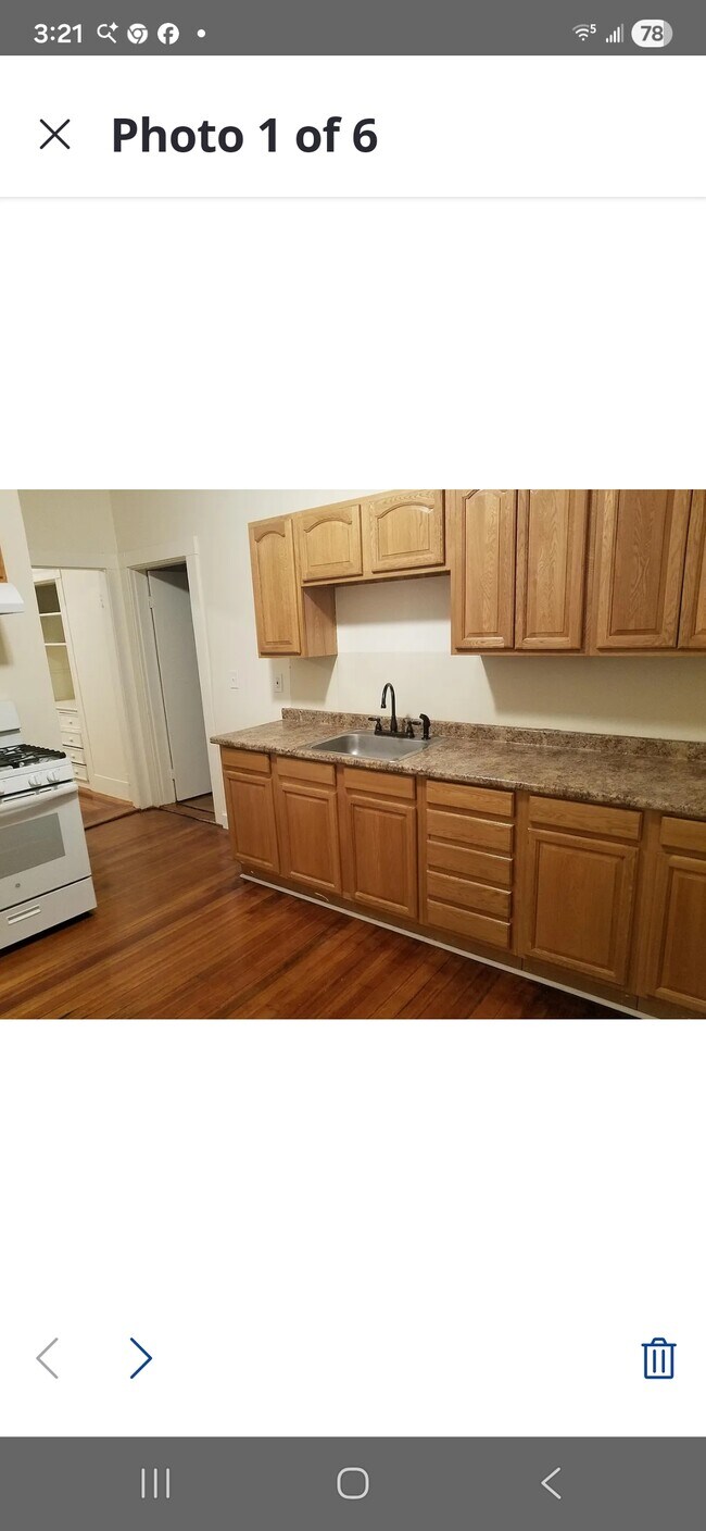 Building Photo - 18 Rockingham St