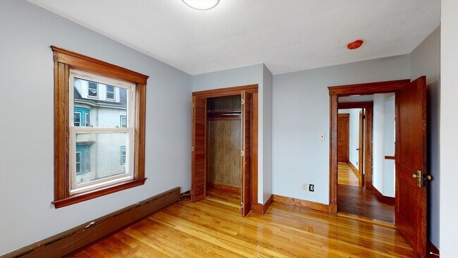 Building Photo - 21 3rd St
