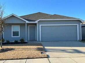 Building Photo - 1790 Courage Crk