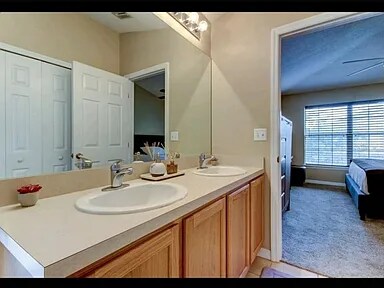 Building Photo - 5116 6th St N