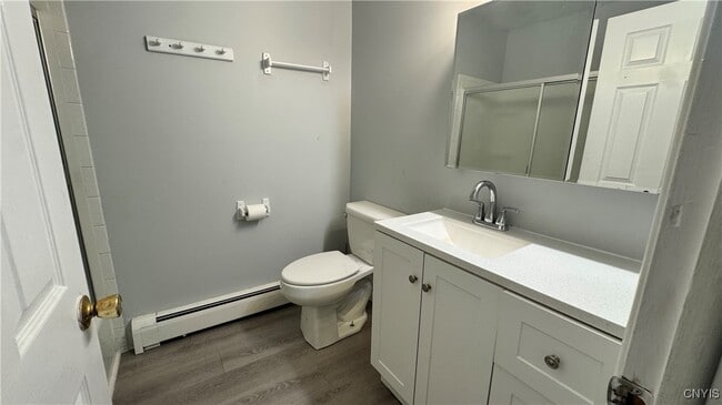 Building Photo - 35 Burden Dr