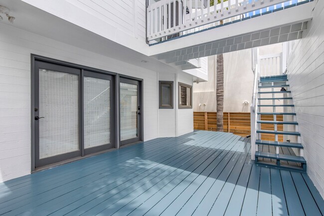 Building Photo - Modern Elegance Meets Ocean Breezes – Full...