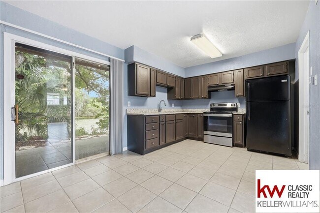 Building Photo - 3918 Crayrich Cir