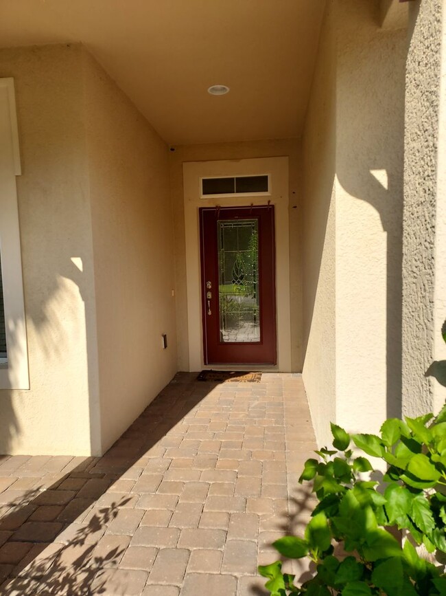 Building Photo - Coming soon!!! BEAUTIFUL 4 BEDROOM 3 BATH ...