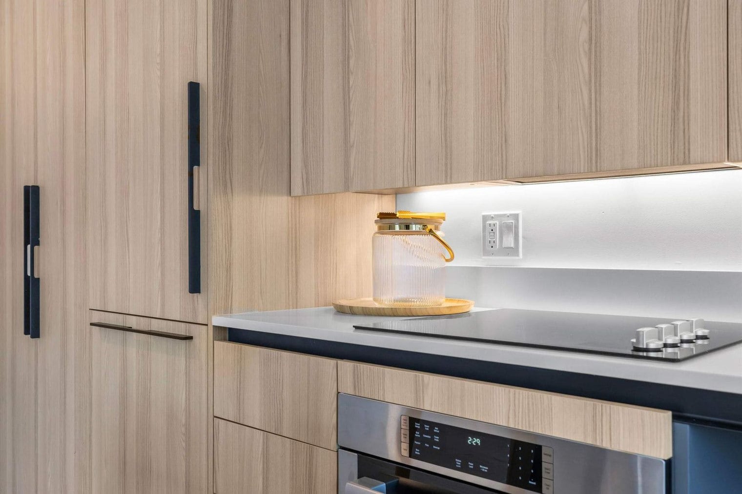 Building Photo - 225 N Miami Ave