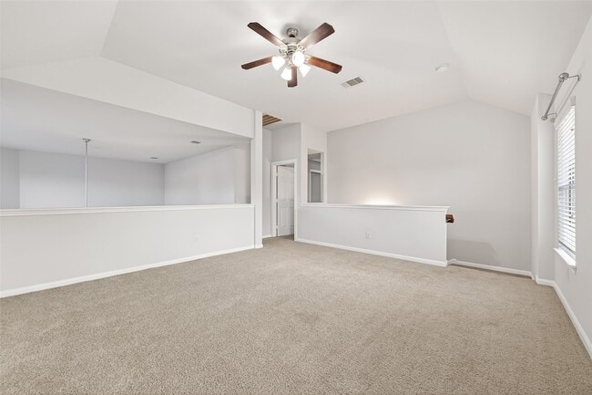 Building Photo - 8858 Distant Woods Dr