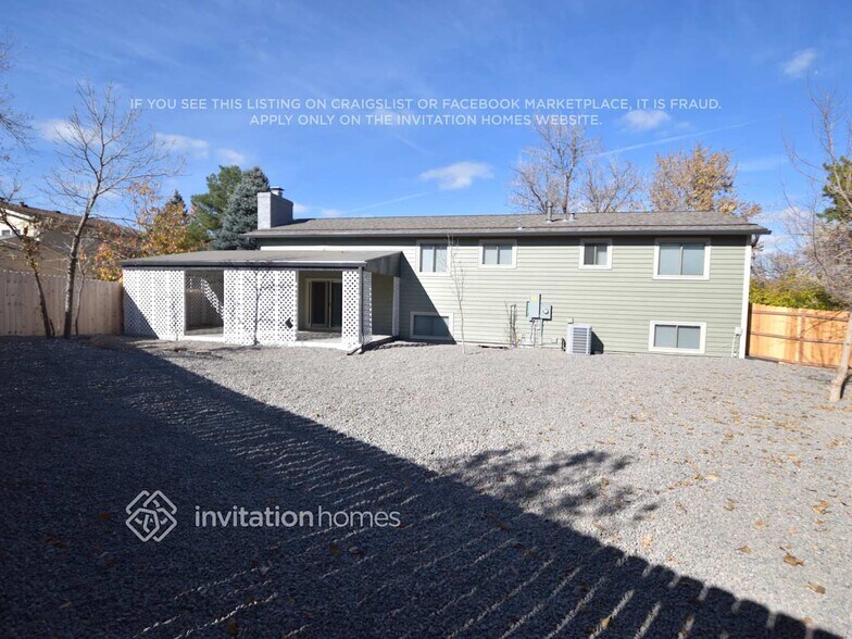 Building Photo - 2936 S Mobile Way