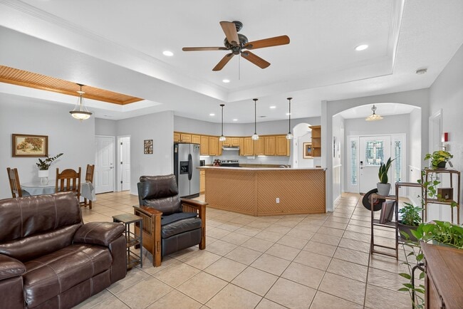 Building Photo - 3630 Lepan Trail