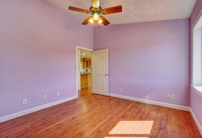 Building Photo - Peaceful Pungo living