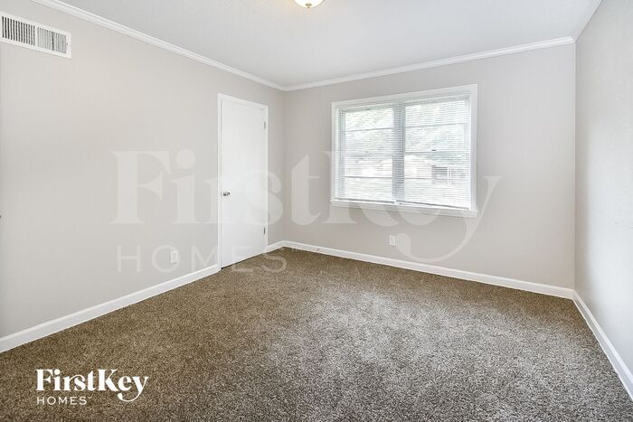 Building Photo - 3082 Earnett St