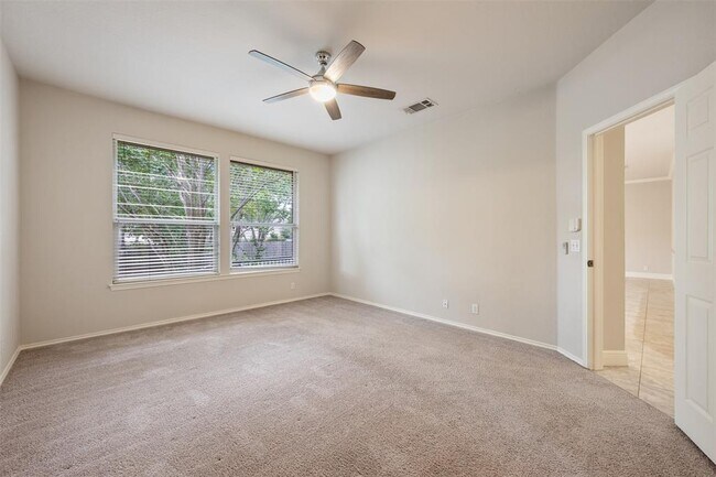 Building Photo - 11619 Sonoma Dr