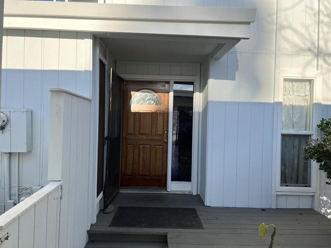 Building Photo - 133 Rockwood Drive - 1