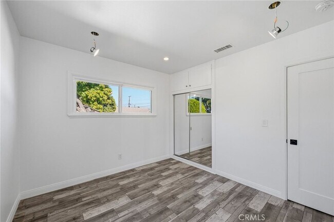 Building Photo - 6658 Kosturas Pl