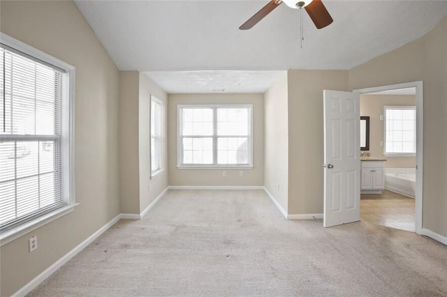 Building Photo - 1442 Glenover Cir