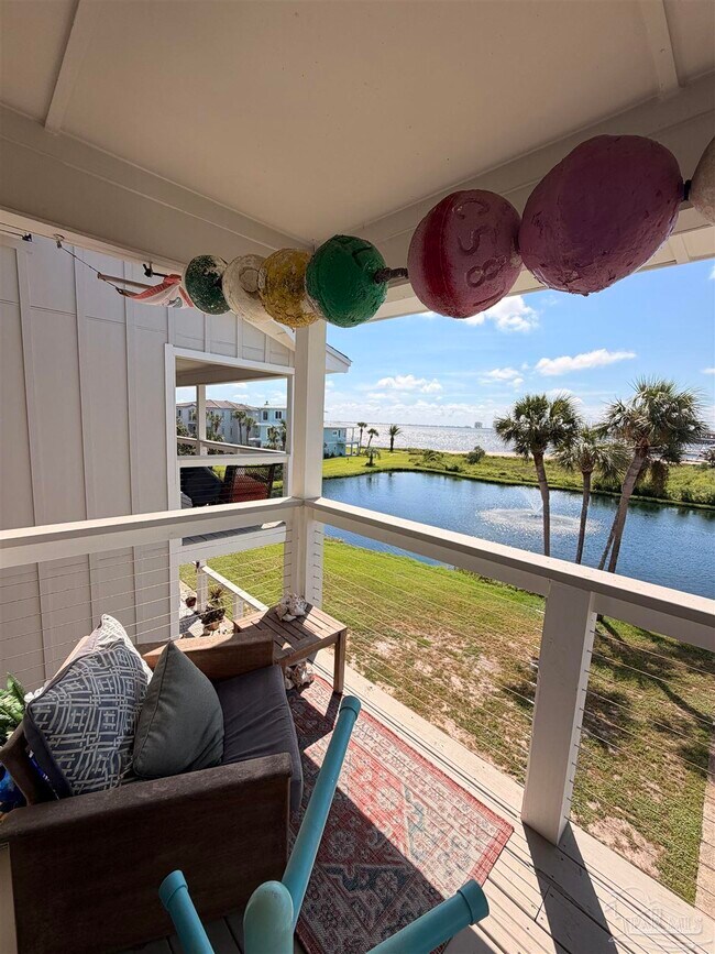 Building Photo - 200 Pensacola Beach Rd