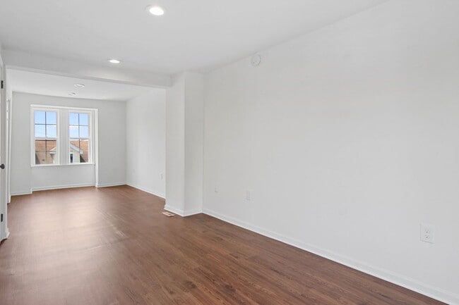 Building Photo - Spacious 3 Bedroom, 1.5 Bath Single Family Home in Harrisburg, Pa!