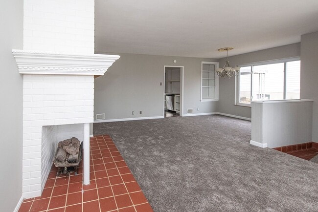 Building Photo - 3031 Irvella Pl