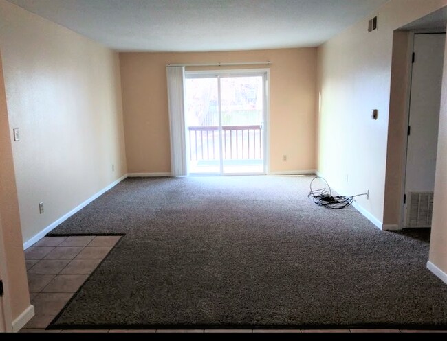 Primary Photo - 1820 A Ave NE