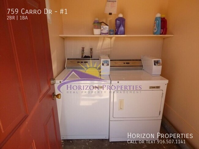Building Photo - 759 Carro Dr