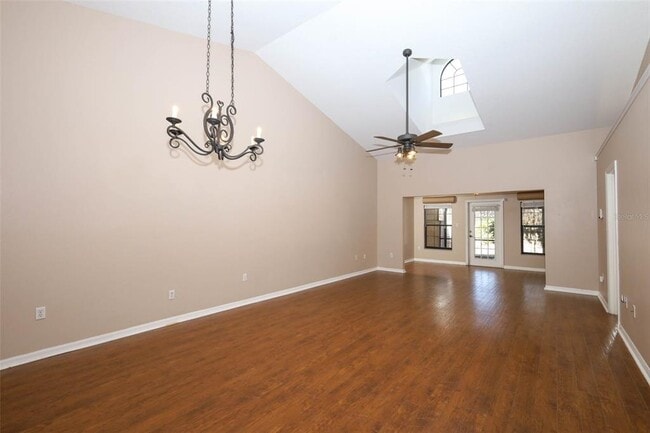 Building Photo - 2021 Arbor Way