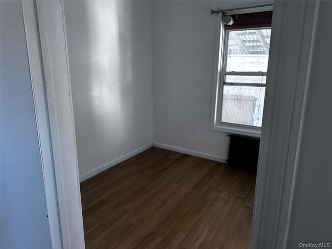 Building Photo - 113-17 95th Ave