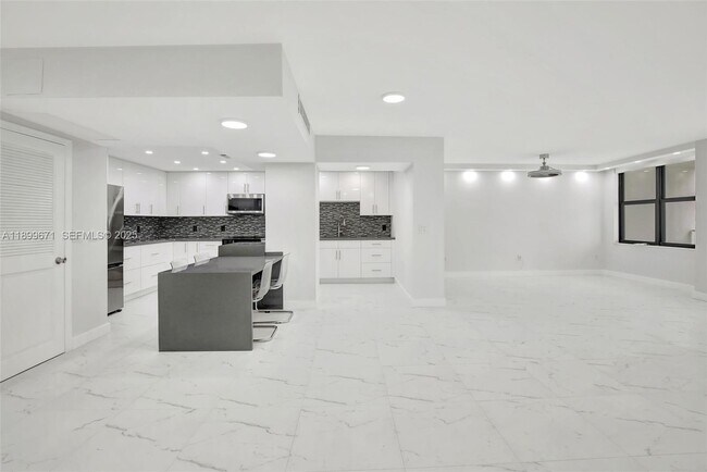 Building Photo - 9801 Collins Ave