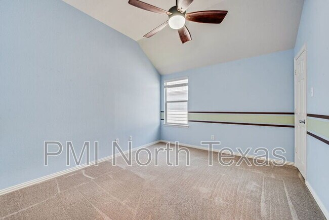 Building Photo - 10516 Bolivar Dr