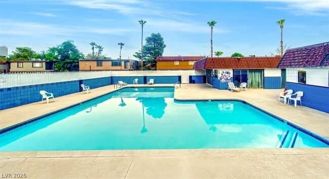 Building Photo - 4674 E Monterey Cir