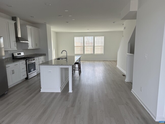 Building Photo - 4029 TALEN Ln