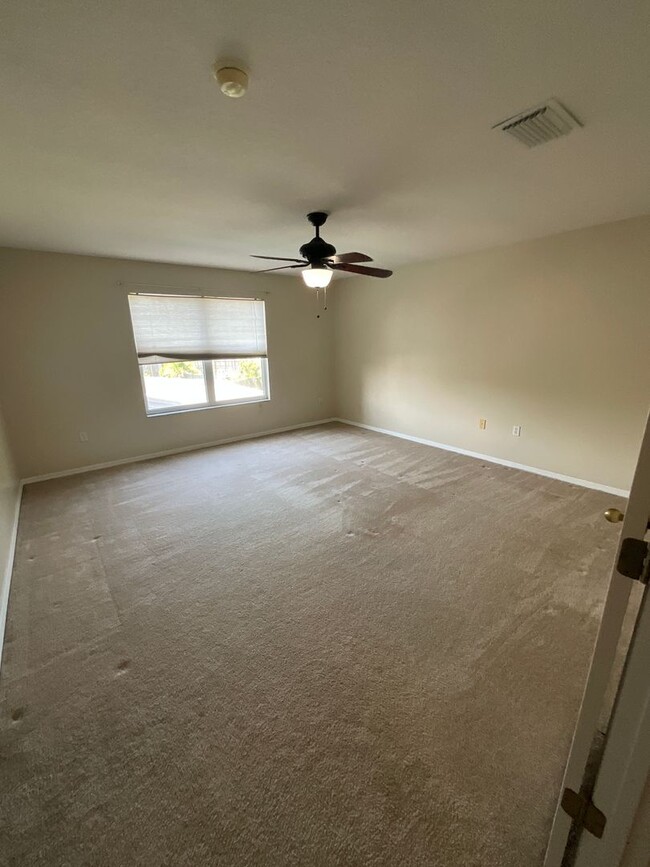 Building Photo - Rental in Brighton Lakes