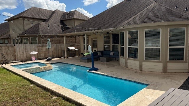 Building Photo - 24614 Twilight Hollow Ln