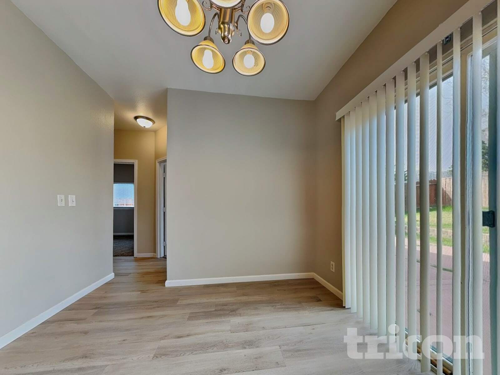 Building Photo - 9615 Stoney Creek Way