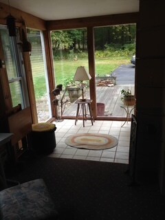 Den - 260 Slater Hill Rd