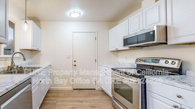 Building Photo - 353 E Robles Ave