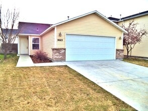 Building Photo - 9683 W Rustica Dr