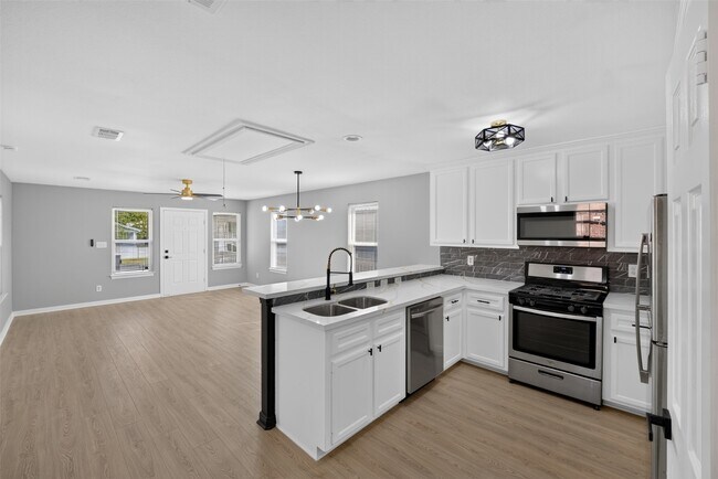 Building Photo - 2917 Avenue M
