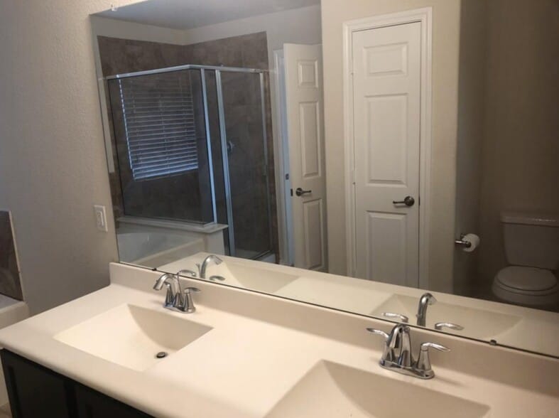 Building Photo - 24530 Folkstone Cir