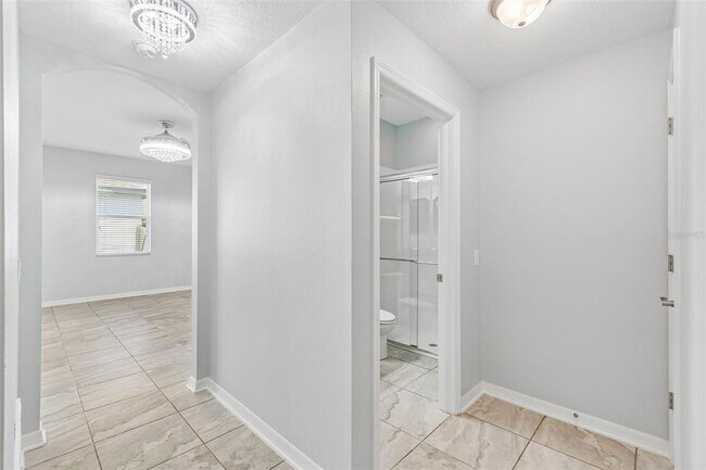 Building Photo - 11852 Gavin Ln