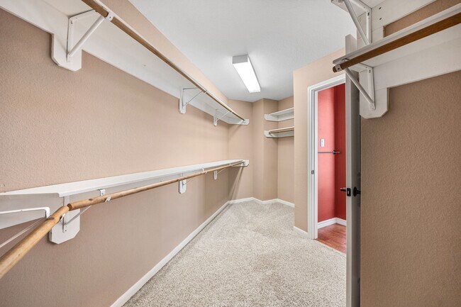 Building Photo - 20407 Spring Rose Dr