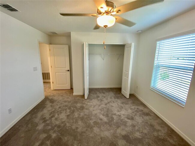 Building Photo - 6246 Shiner St