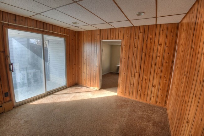Building Photo - 5 Bed /2 Bath Single Family Home for Rent ...