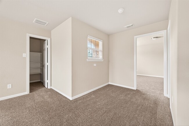 Building Photo - 21514 Venture Park Dr