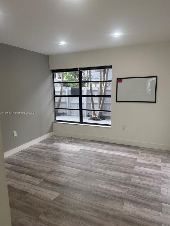 Building Photo - 13850 SW 62nd St