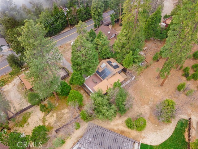 Building Photo - 55305 S Circle Dr