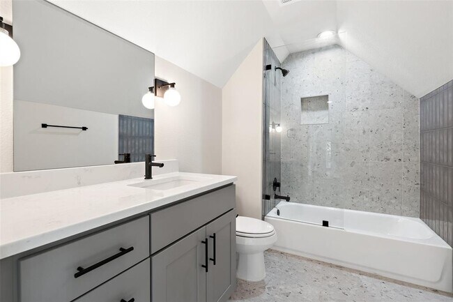 Building Photo - 5109 Stone Gate Dr