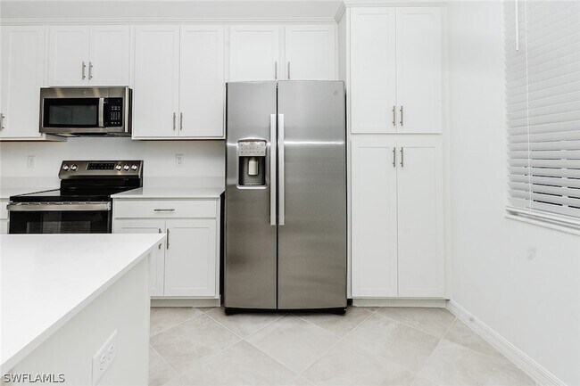 Building Photo - 5583 Double Eagle Cir