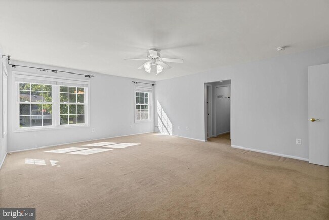 Building Photo - 4706 Bates Dr